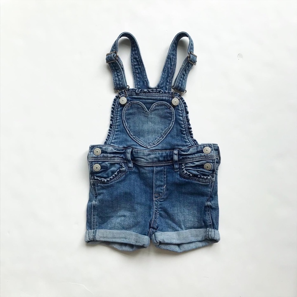 H&M heart bib ruffle denim Shortalls  EUC 3-4Y